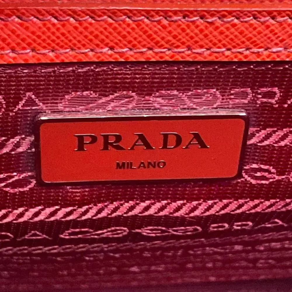 Prada Galleria medium bag/former small Handbag 1BA863